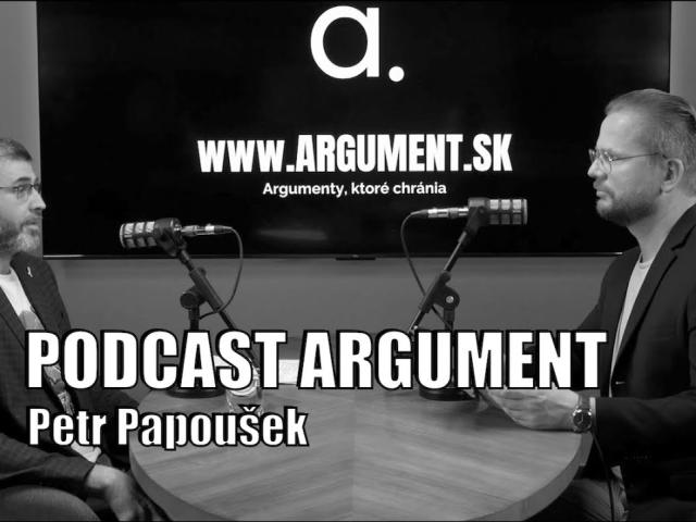 Petr Papoušek v rozhovore o definícii antisemitizmu IHRA a židovskej komunite v Česku